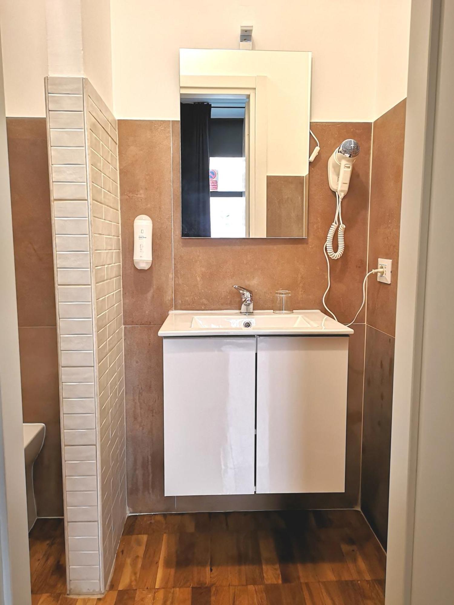 Trastevere Glasshouse Gasthof 3*